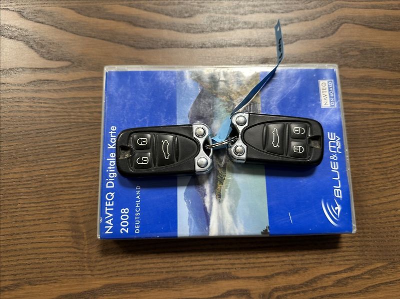 Alfa Romeo Spider 2,2 JTS 185PS  Exclusive - fotka 48 z 48