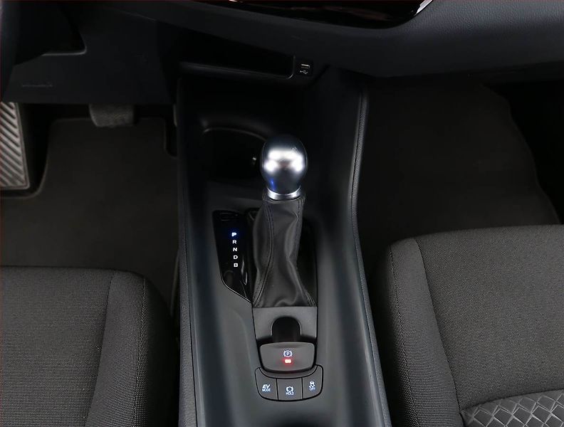 Toyota C-HR (2022) Dynamic 1.8 Hybrid, digi klima - fotka 13 z 22
