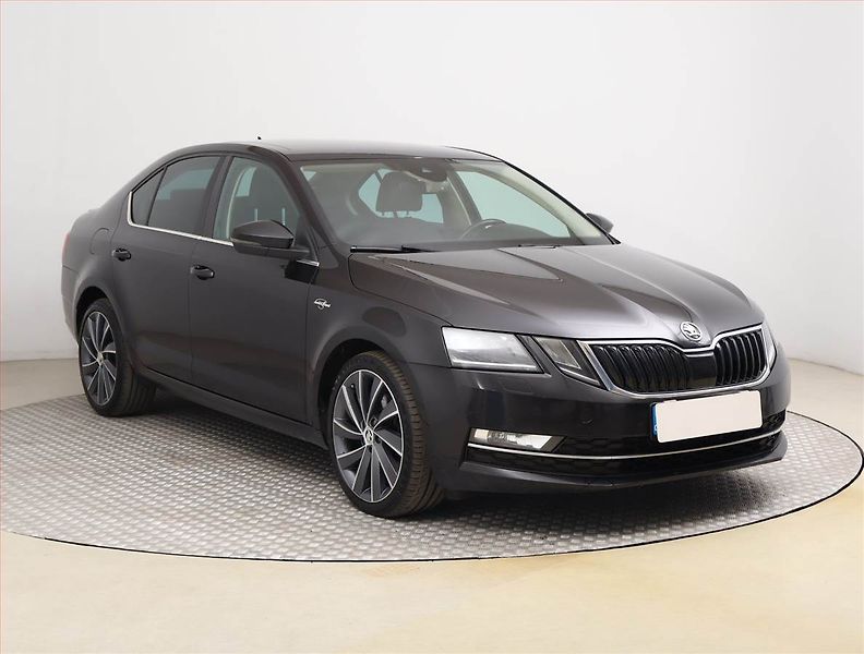 Škoda Octavia (2017) Laurin&Klement 1.8 TSI, 4X4 - fotografie inzerátu