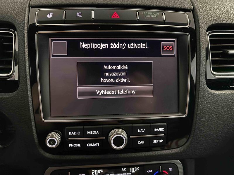 Volkswagen Touareg (2015) Exclusive V6 3,0 TDI  - fotka 22 z 35