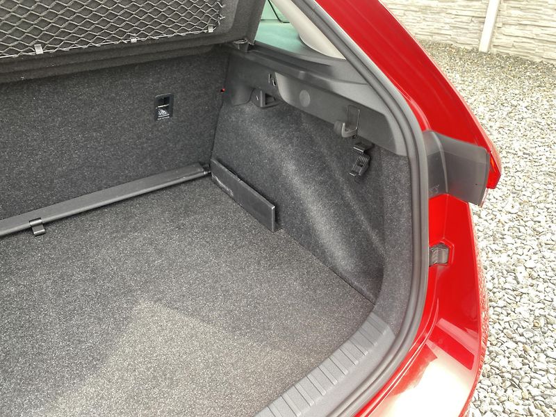 Škoda Scala 1.0i G-TEC STYLE CZ DPH LED 1A - fotka 111 z 156
