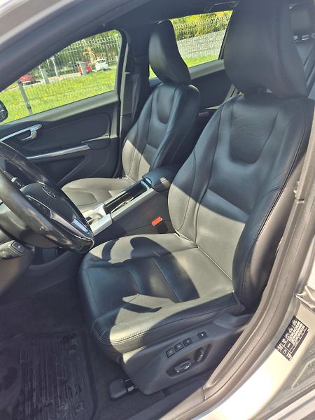 Volvo V60 (2016) Volvo V60 2016, Cross Country  - fotka 4 z 7