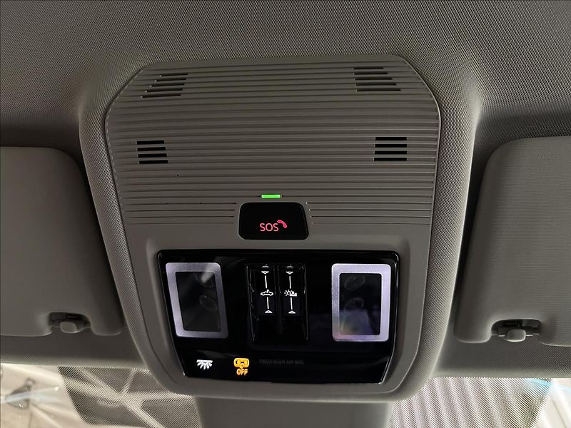 Škoda Enyaq 80 150kW LOFT PANO MATRIX LED - fotka 32 z 45