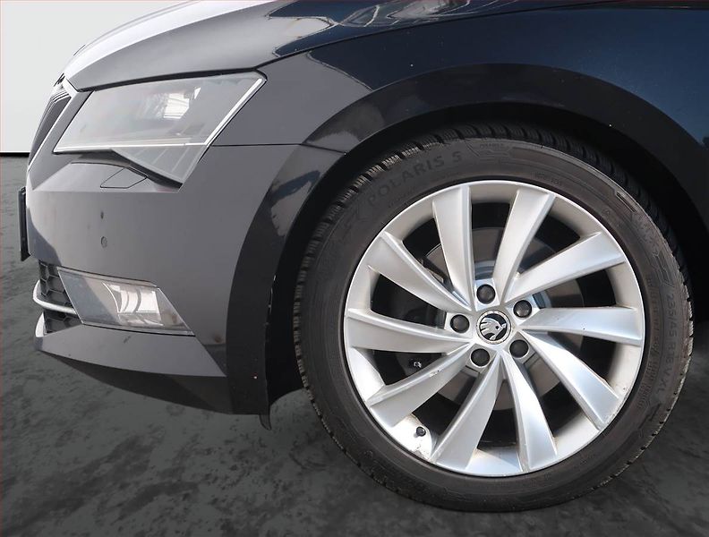 Škoda Superb (2016) Style Plus 2.0 TDI, Automat - fotka 15 z 26