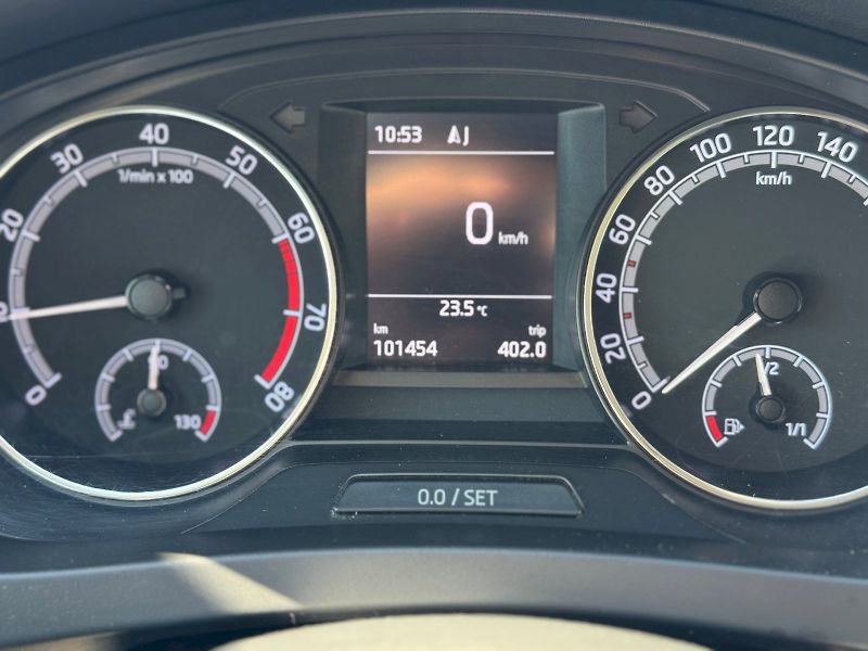 Škoda Rapid (2019) Style 1.0 TSI 81kW - fotka 8 z 24