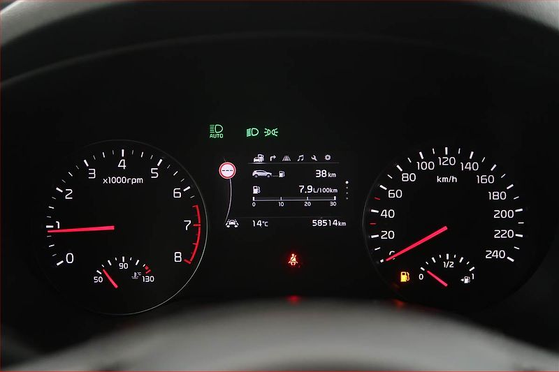 Kia Sportage (2018) 1.6 GDI, ČR,1.maj, Serv.kniha - fotka 11 z 18