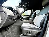 Land Rover Range Rover Velar 2,0 D200 DYNAMIC SE AWD - náhled 9