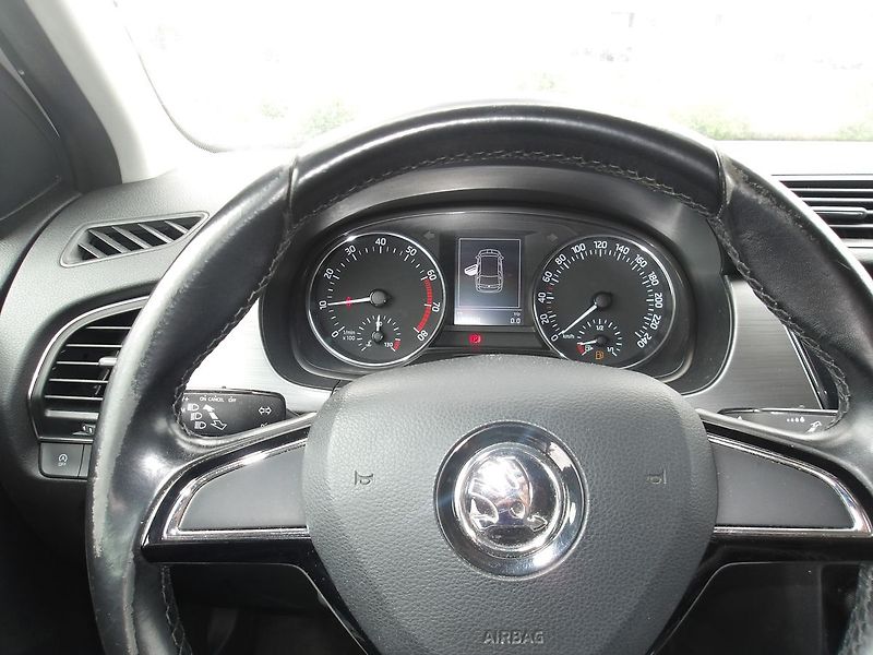 Škoda Fabia 1,0TSi  ČR 2x KLOLA ! - fotka 15 z 35