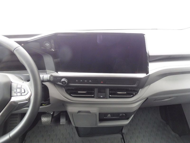 Volkswagen Caravelle (2026) Style DR 2,0 TDI 125kW 8AUT 4M - fotka 10 z 31