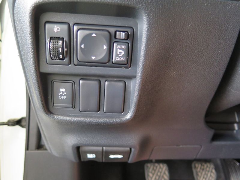 Nissan Juke (2012) 1.6i,klima,navi,keyless,kamera - fotka 12 z 27