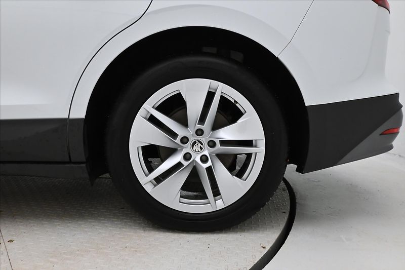 Škoda Enyaq iV 60 132kW SOH 88% Záruka až - fotka 31 z 31