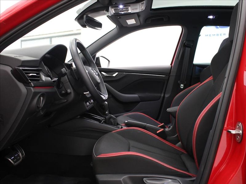 Škoda Kamiq 1,0 TSi DSG Monte C. 5L-Zár.ČR - fotka 6 z 28