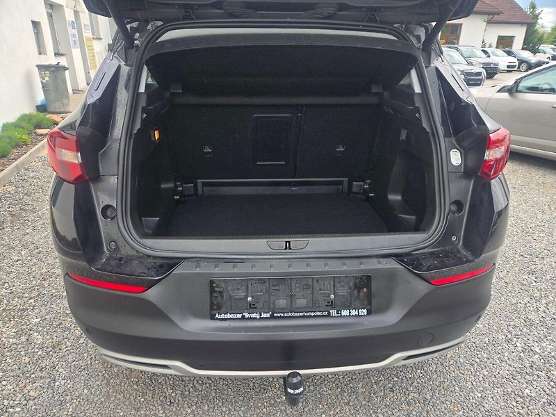 Opel Grandland X (2018) 2.0 CDTI Automat,Navi - fotka 16 z 22