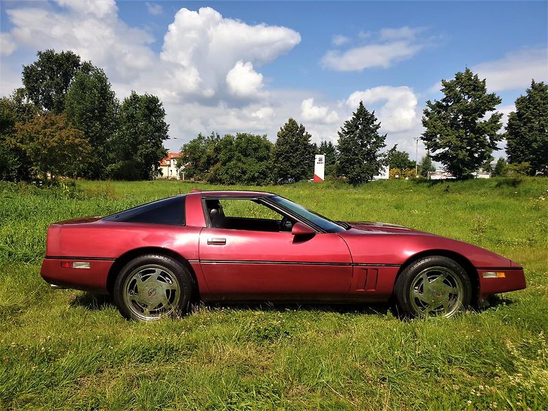 Chevrolet Corvette (1988) - fotka 18 z 24