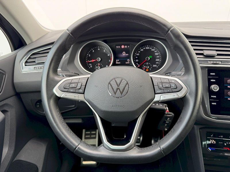 Volkswagen Tiguan (2022) 1.5 TSI 110kW DSG Life Matrix - fotka 7 z 35
