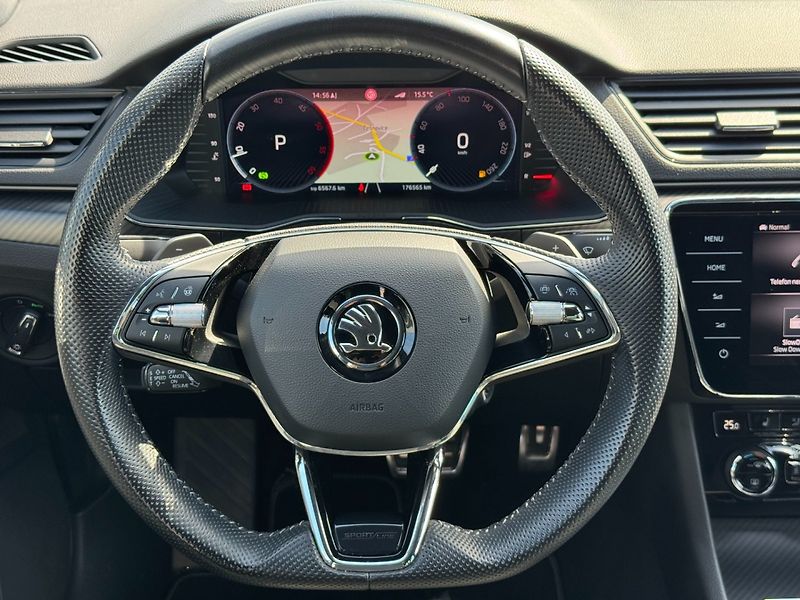 Škoda Superb (2023) Sportline 2.0 TDI 4x4 147kW - fotka 18 z 36