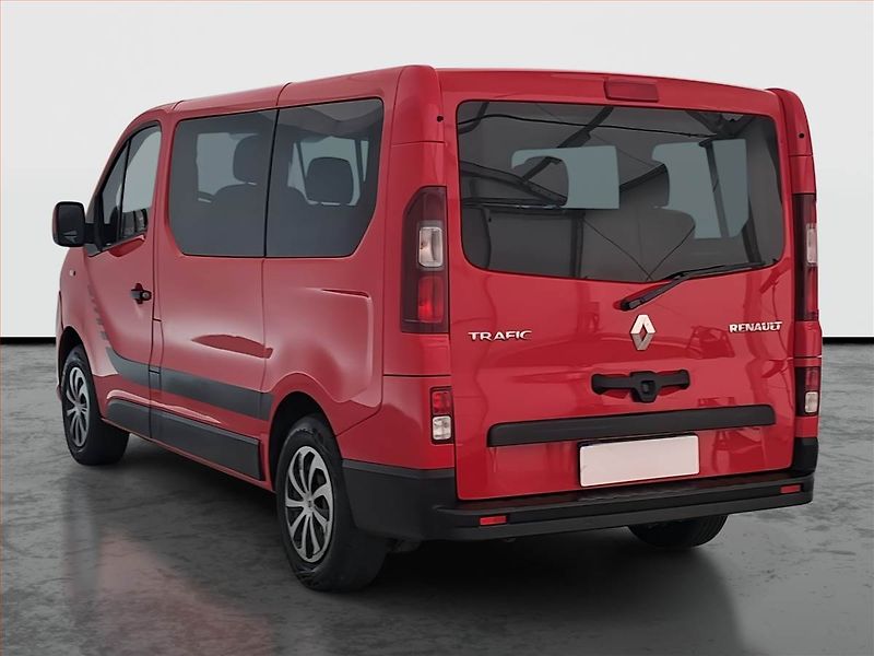 Renault Trafic (2018) 1.6 dCi, Bus, 8Míst, ČR - fotka 4 z 16