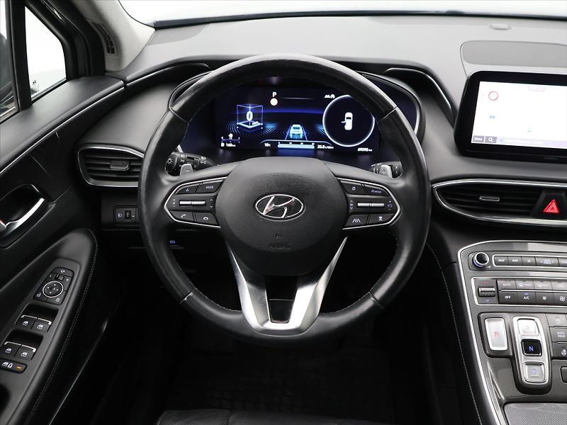 Hyundai Santa Fe 2,2 CRDI 142kW Style 4x4CZ DPH - fotka 19 z 36