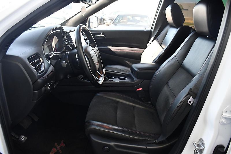 Dodge Durango 5,7L V8 RWD - fotka 10 z 58