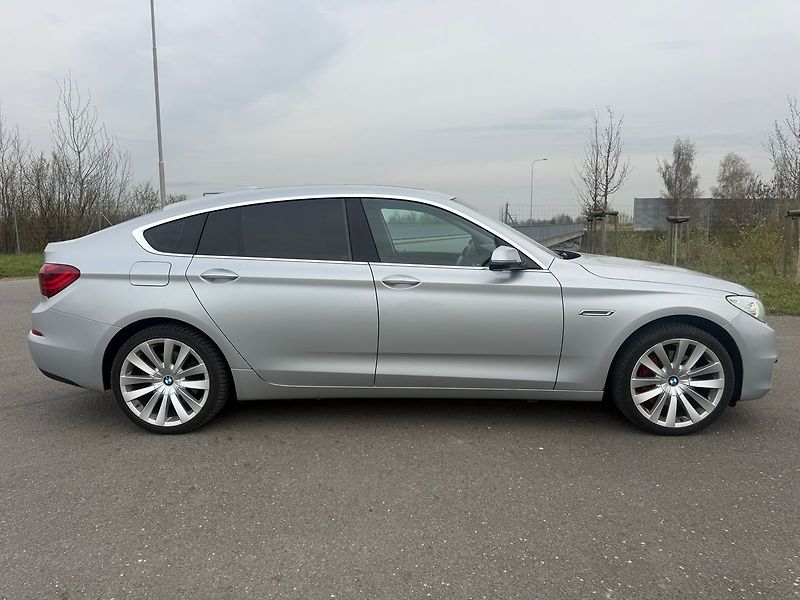 BMW Řada 5 530 GT X-DRIVE - fotka 6 z 23