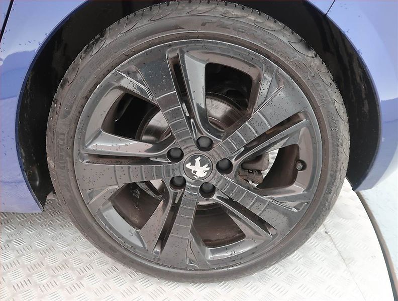 Peugeot 308 (2016) GT Line 2.0 BlueHDi GT - fotka 15 z 19