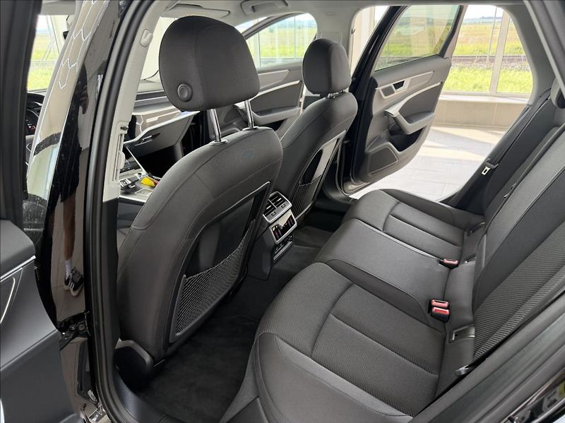 Audi A6 Avant 2,0 40TDI, Virtual, Quat - fotka 27 z 33