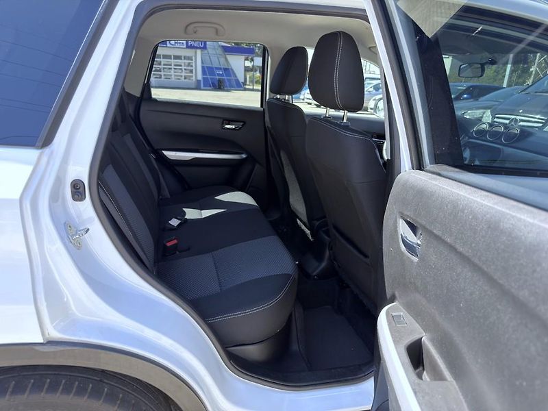 Suzuki Vitara 1.6i 88 kW 4x4 servisní knížka - fotka 10 z 20