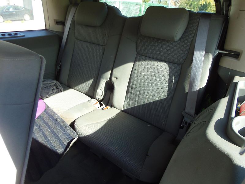 Jeep Commander (2007) 3.7 4x4 7 míst LPG n. nádrž - fotka 12 z 24