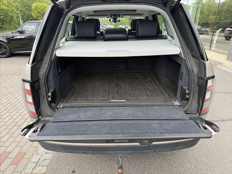 Land Rover Range Rover 4,4 AUTOBIOGRAPHY SDV8 - fotka 23 z 23