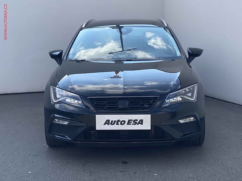 Seat Leon (2017) 1.8 TSi, FR, LED, navi, +kola - fotka 2 z 19