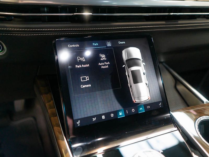 Cadillac Escalade (2026) 6.2 ESV Sport Platinum 2026 - fotka 34 z 46