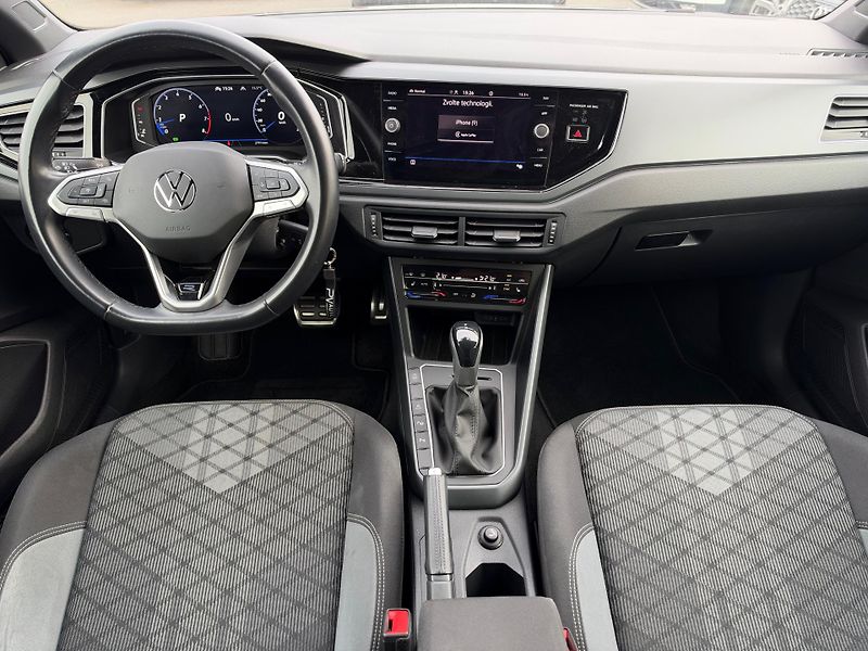 Volkswagen Taigo (2022) 1.5 TSI R-line DSG - fotka 10 z 22