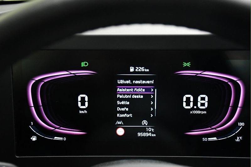 Kia Sportage 1.6CRDi COMFORT ČR ZÁRUKA - fotka 33 z 38
