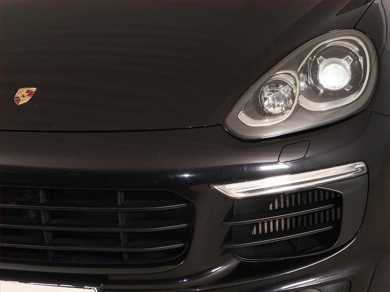 Porsche Cayenne (2016) S Diesel - fotka 24 z 24