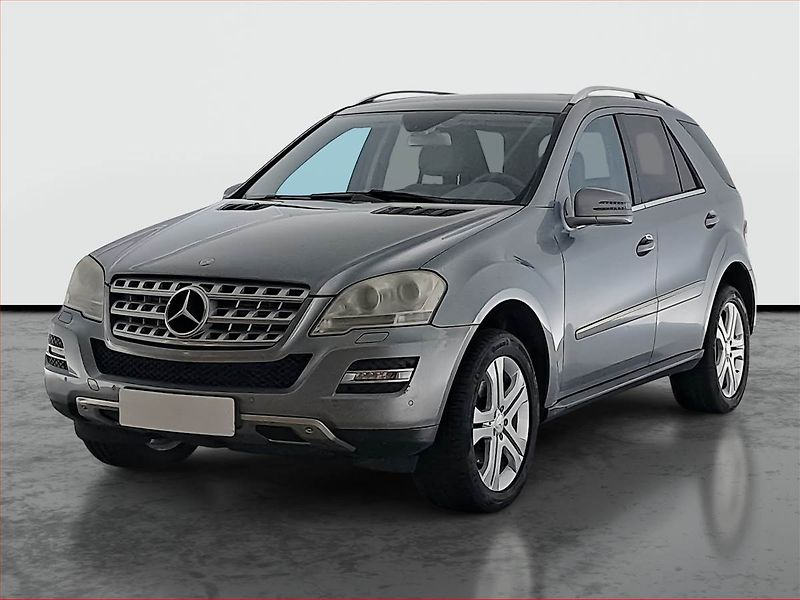 Mercedes-Benz Třídy M (2010) ML 350 CDI, 4X4, Automat - fotka 2 z 19