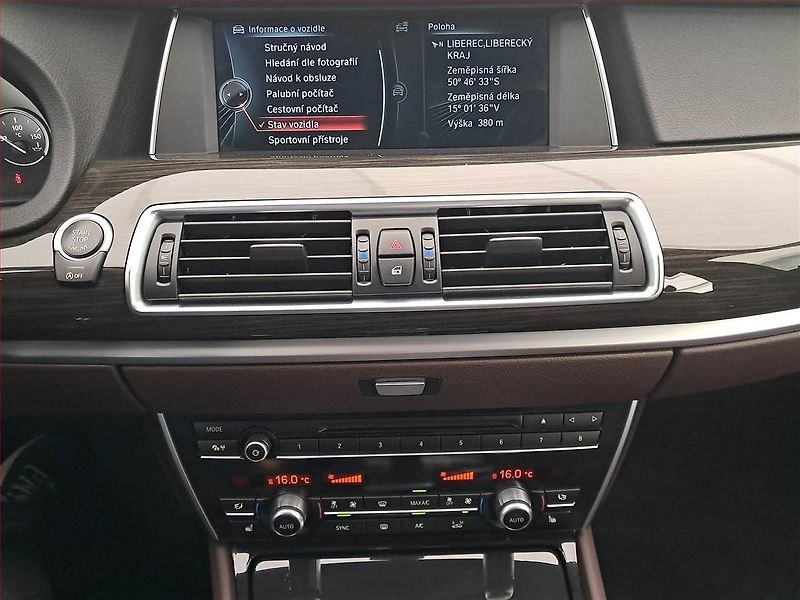 BMW Řada 5 (2014) 530d xDrive GT, 4X4, Automat - fotka 12 z 21