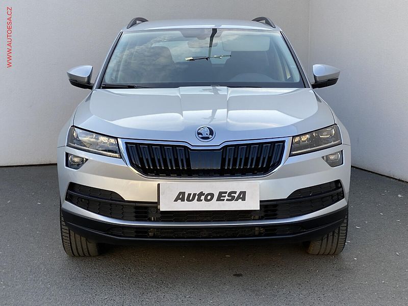 Škoda Karoq (2018) 2.0 TDi 4x4, Style, +ALU - fotka 2 z 16