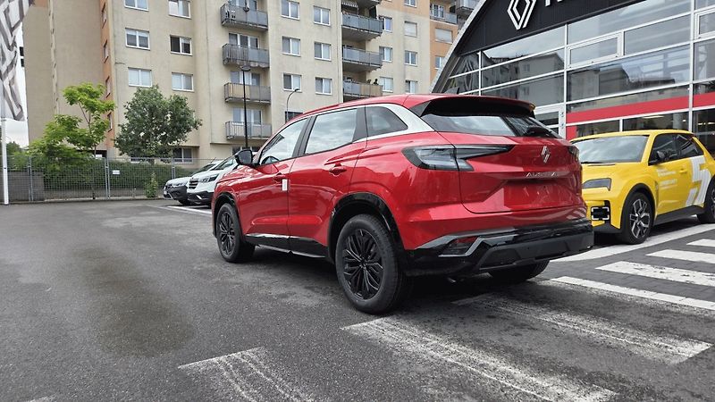 Renault Austral (2026) evolution mild hybrid 150 auto - fotka 2 z 3