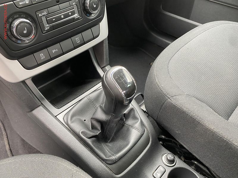 Škoda Yeti (2011) 1.2 TSi, Ambition, navi, - fotka 16 z 19
