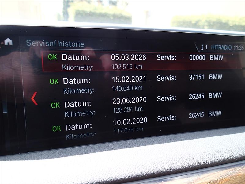 BMW Řada 7 3,0 740Ld ,XDRIVE - fotka 39 z 59