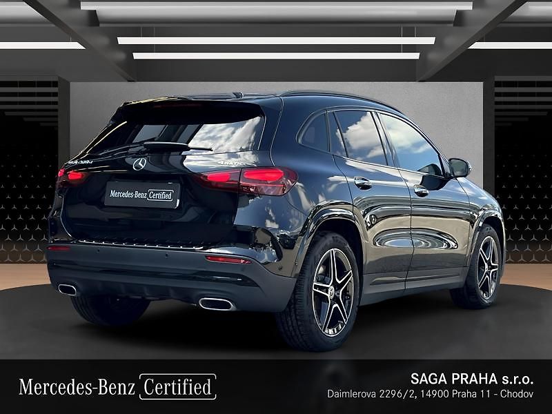 Mercedes-Benz GLA 200 d 4MATIC AMG Style Edition - fotka 4 z 21