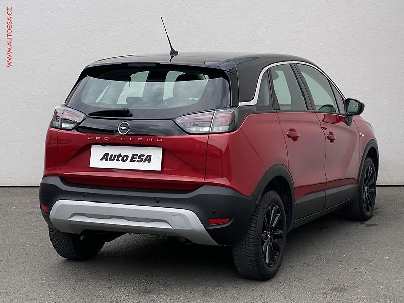 Opel Crossland (2023) 1.2 T, Elegance, LED, kamera - fotka 4 z 17