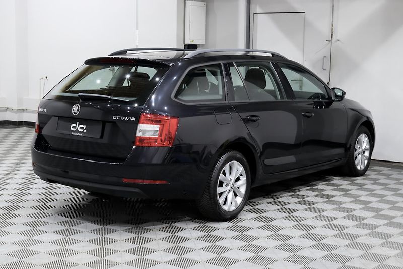 Škoda Octavia 3 FL Combi 1.4 TSI 110 kW DSG - fotka 6 z 31