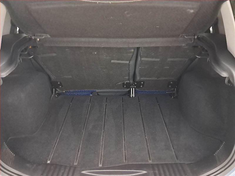 Ford Fusion (2007) 1.4, nová STK, jezdí výborně - fotka 13 z 15