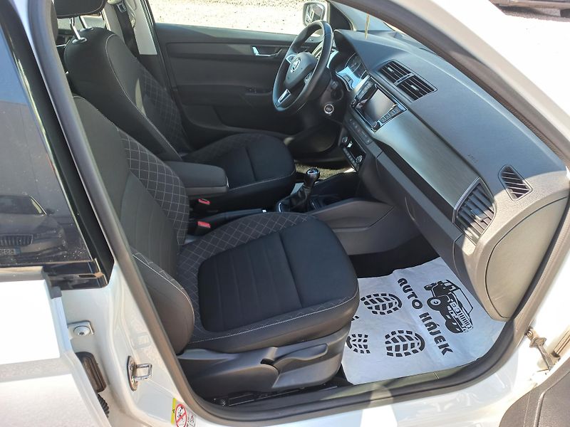 Škoda Fabia (2017) 1.4TDi 77kW ČR DPH Style - fotka 14 z 19