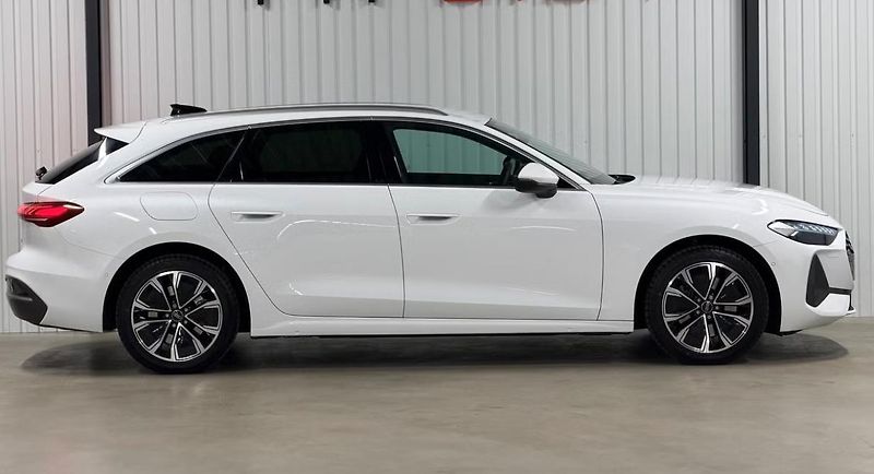 Audi A5 Avant 2.0 TDI Q Matrix Tažné - fotka 6 z 24