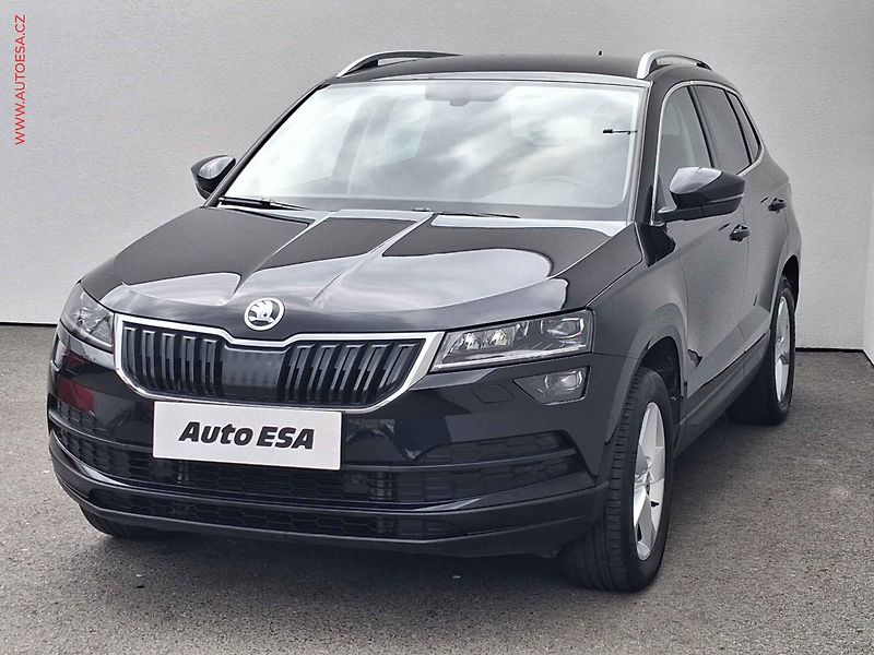 Škoda Karoq (2021) 2.0TDI 4x4, 2.maj,ČR, Style - fotka 3 z 21
