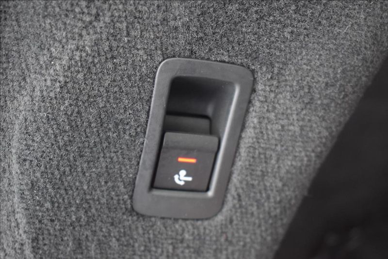 Audi A6 3,0 TDi,S-Line,QUATTRO,aut,DPH - fotka 39 z 40
