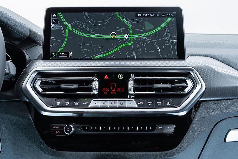 BMW X3 xDrive30d - fotka 10 z 13