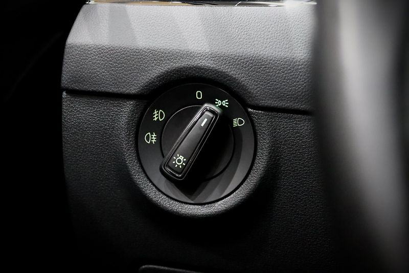 Škoda Octavia 3 FL Combi 1.4 TSI 110 kW - fotka 28 z 31